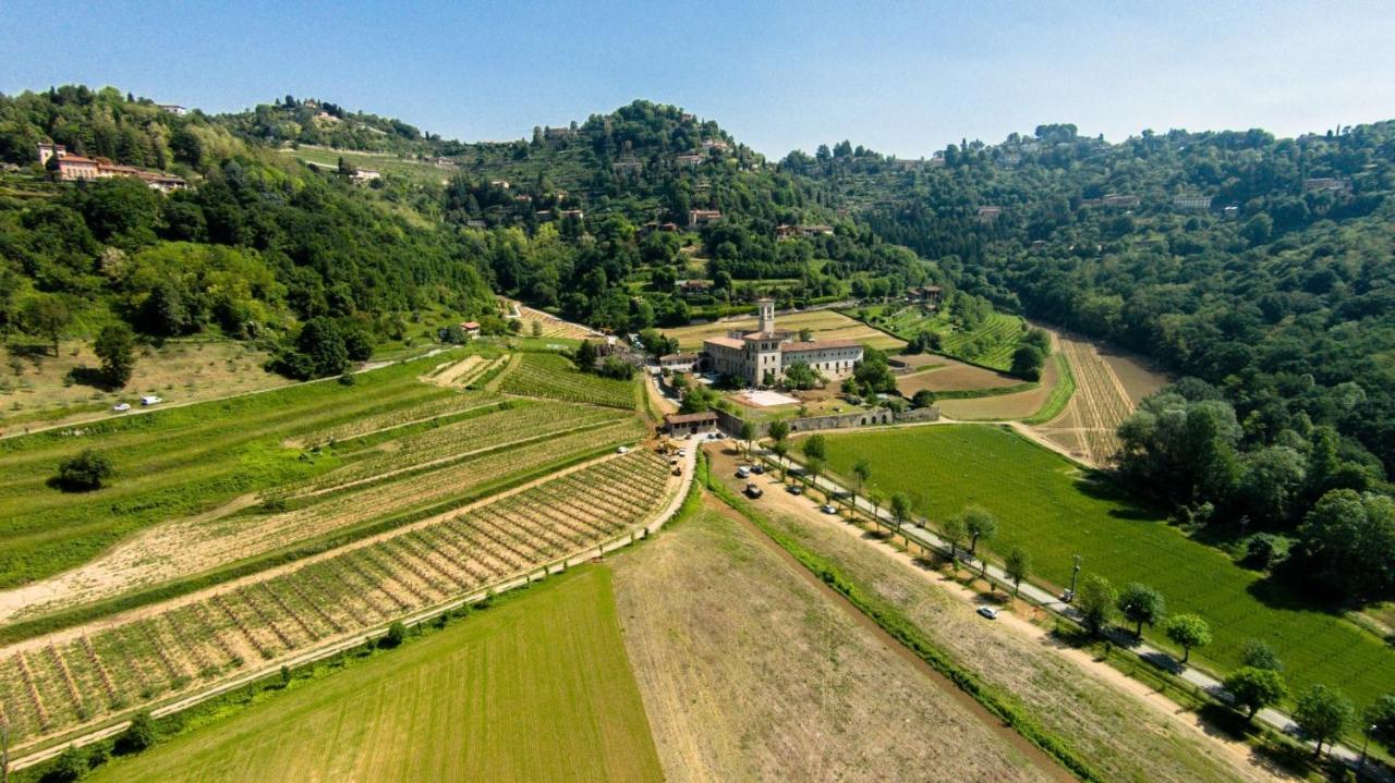 Cascina Cavalli Astino Villa Bergamo Luaran gambar