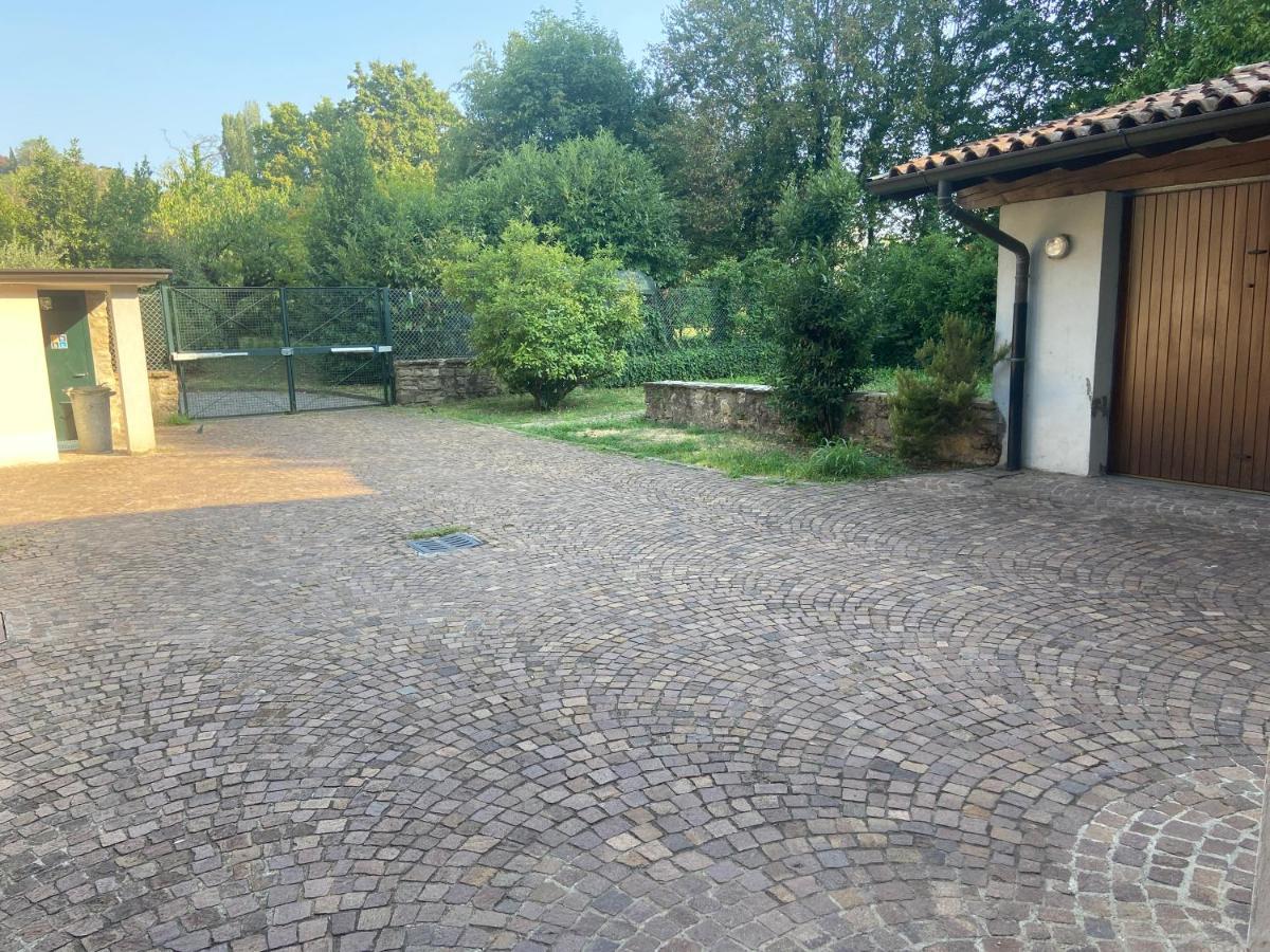 Cascina Cavalli Astino Villa Bergamo Luaran gambar