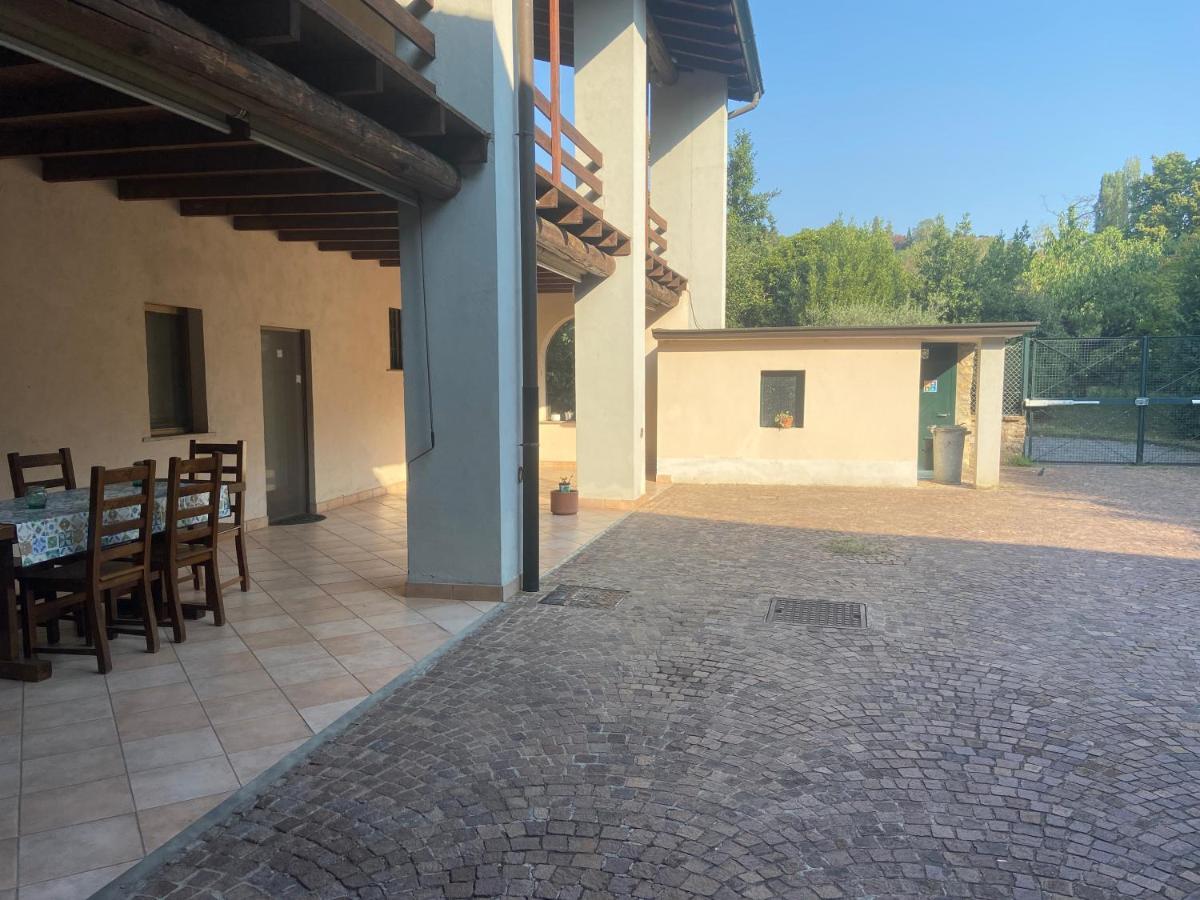 Cascina Cavalli Astino Villa Bergamo Luaran gambar