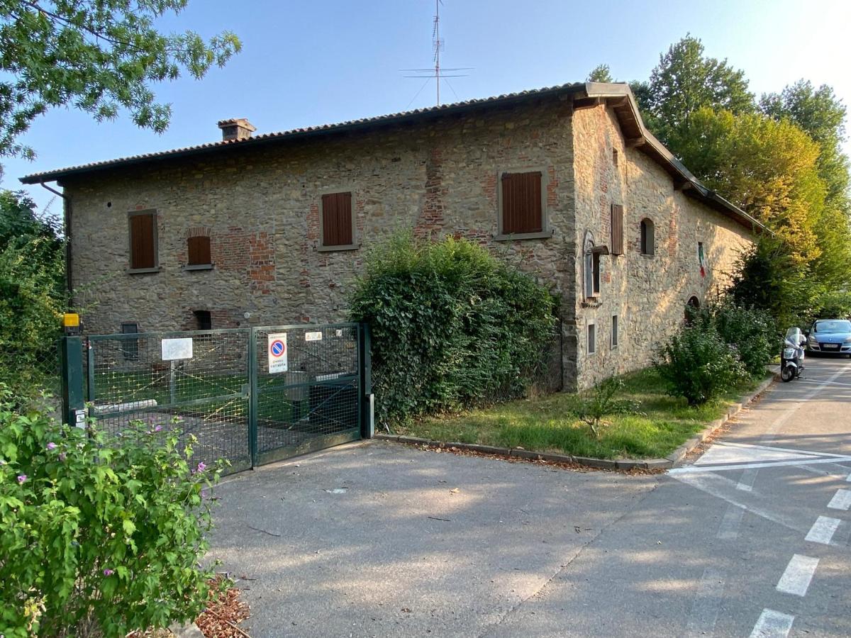 Cascina Cavalli Astino Villa Bergamo Luaran gambar